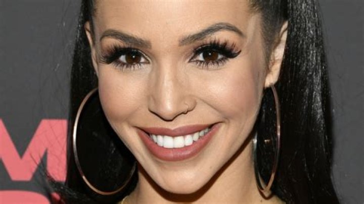 The Untold Truth Of Scheana Shay |