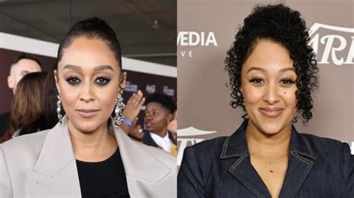 Tia and Tamera Mowry Make a RARE Joint Appearance! YouTube