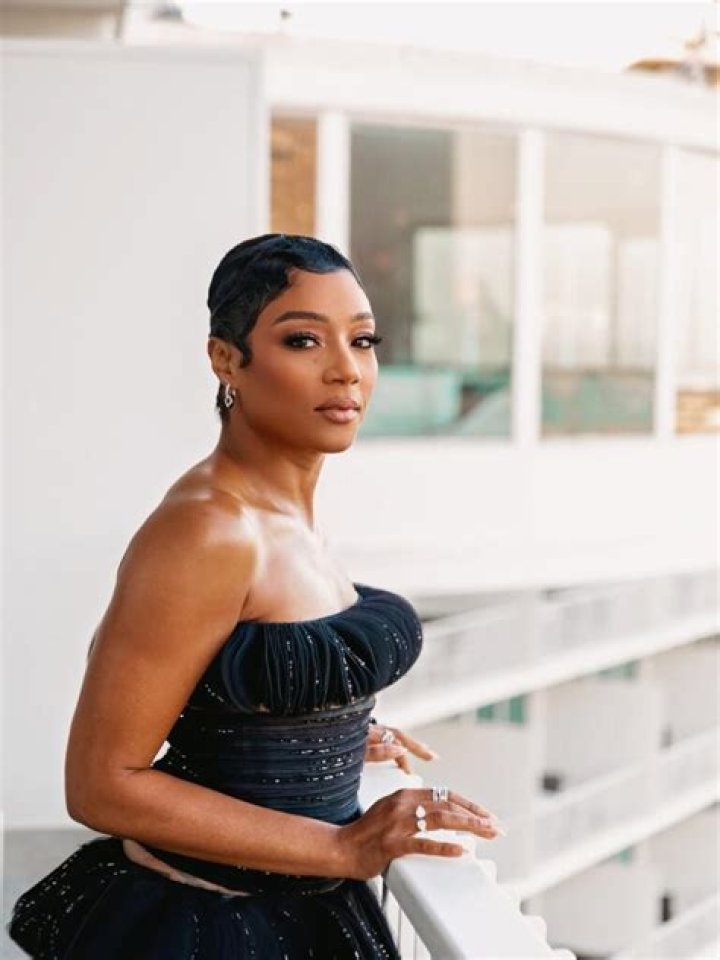 Tiffany Haddish Biography, Age, Height, Husband, Net Worth, Family