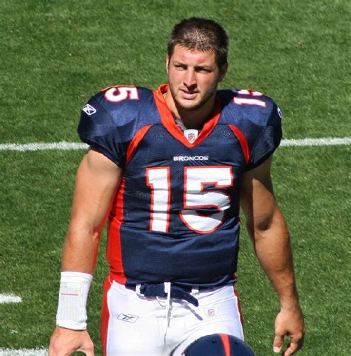 Tim Tebow Weds Miss Universe 2017 DemiLeigh NelPeters