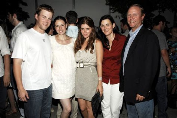 Timothy Christopher Mara All about Kate & Rooney Mara’s Father