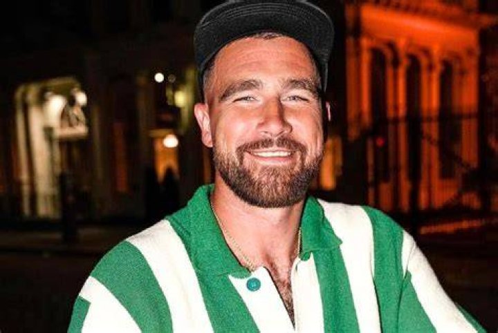 Travis Kelce Wife, Girlfriend, Height, Weight, Age, Net Worth, Family & BIO