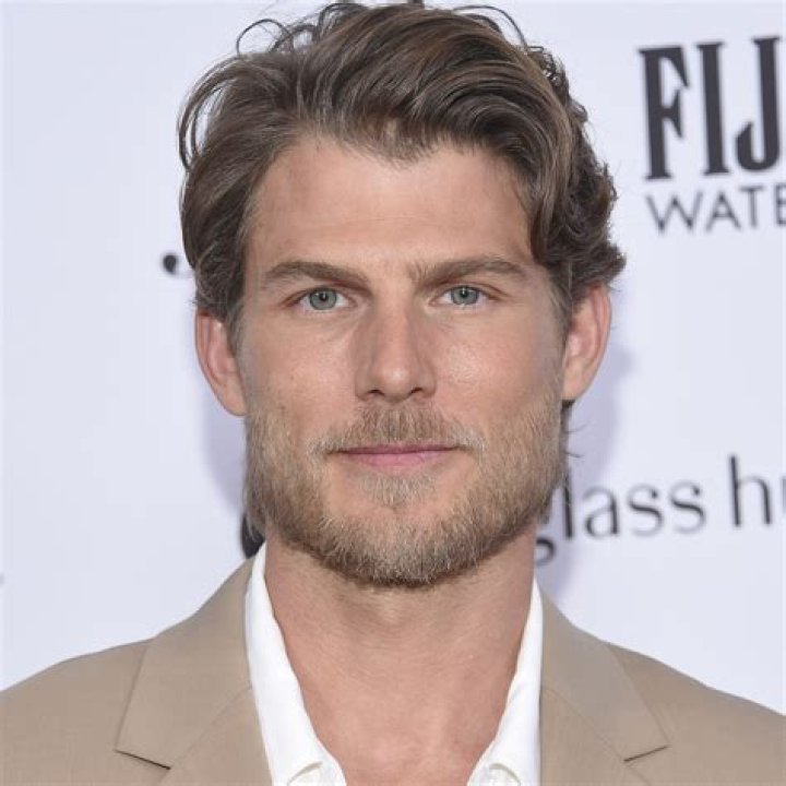 Travis Van Winkle |