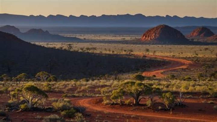 Unveil The Wonders Of The Australian Outback