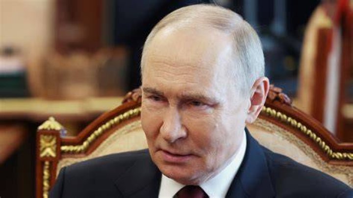 Unveiling Putin's Height: Discoveries And Insights