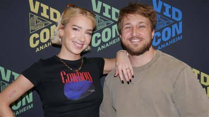 Unveiling The Secrets Of Shayne Topp's Private Love Life