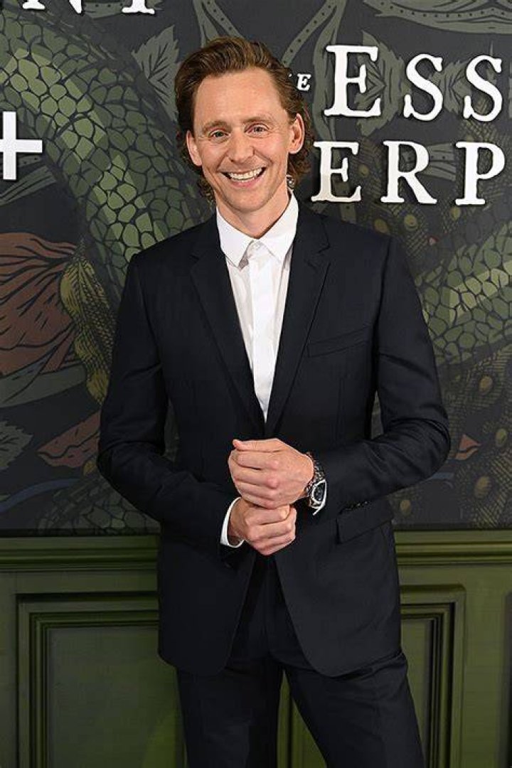 Unveiling Tom Hiddleston's Height: Surprising Insights Revealed