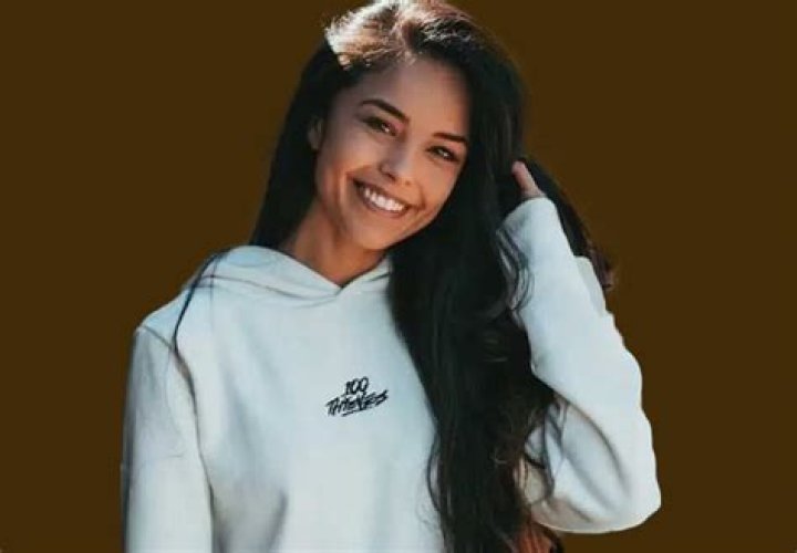 Valkyrae Biography Age, Bio, Birthday, Family, Net Worth