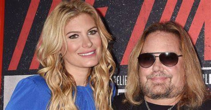 Vince Neil&rsquo;s Girlfriend Is a Youtuber and Fitness Enthusiast Facts