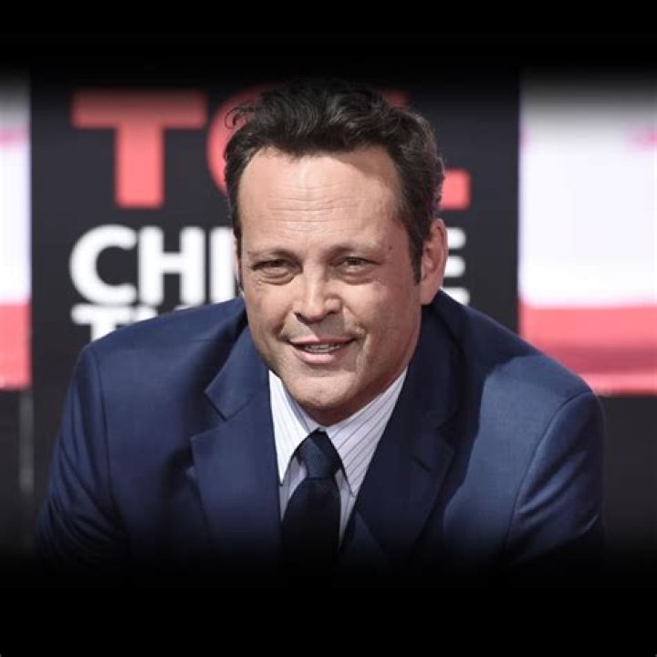 Vince Vaughn Birthday, Real Name, Family, Age, Weight, Height, Wife