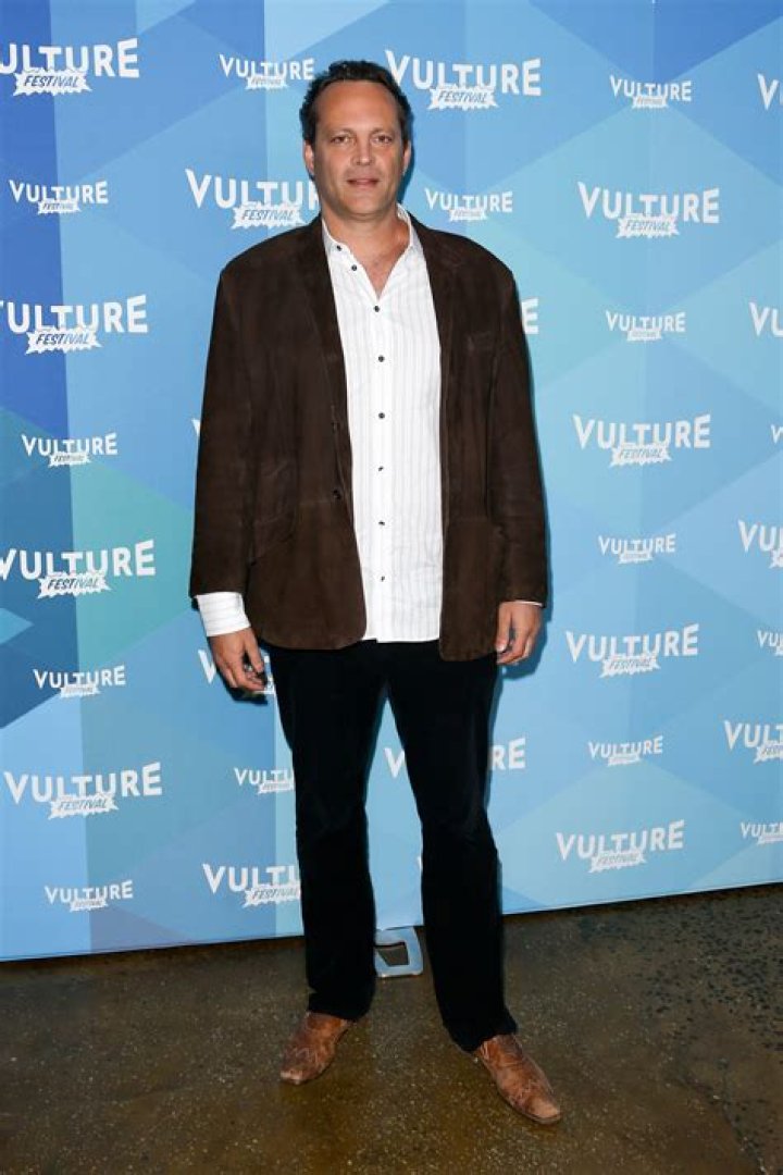 Vince Vaughn Height How Tall is The American Actor? Hood MWR
