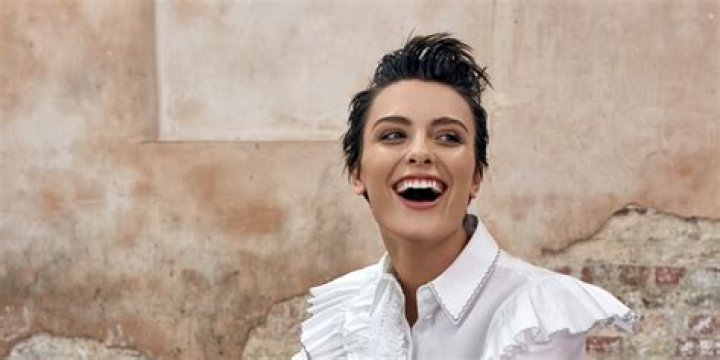 Wallis Day S Aka Nyssa Vex On