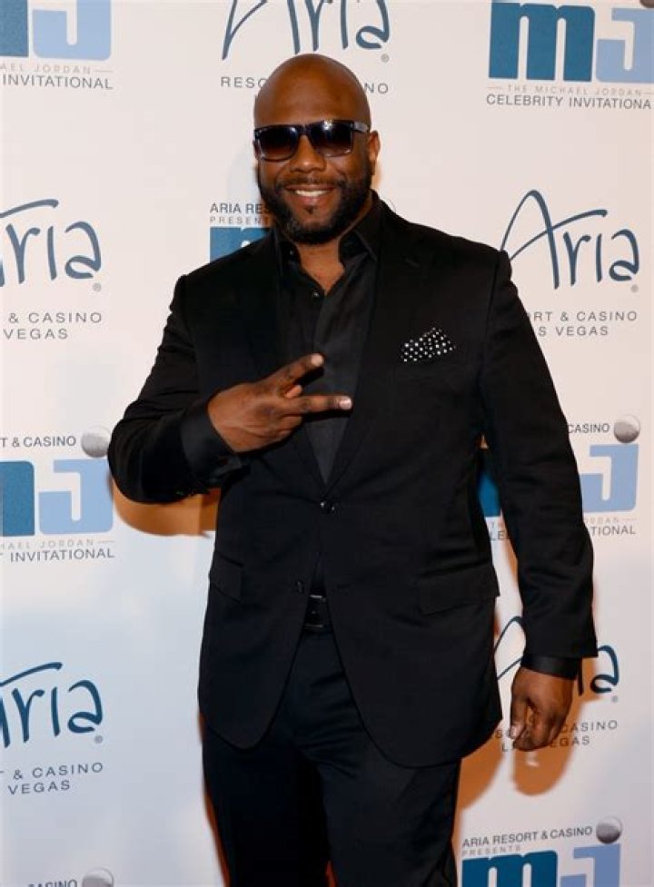 Wanya Morris Biography, Age, Height, Wife, Net Worth, Family |