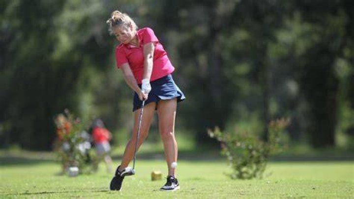 WATCH Franklin County senior golfer Melanie Collins on season