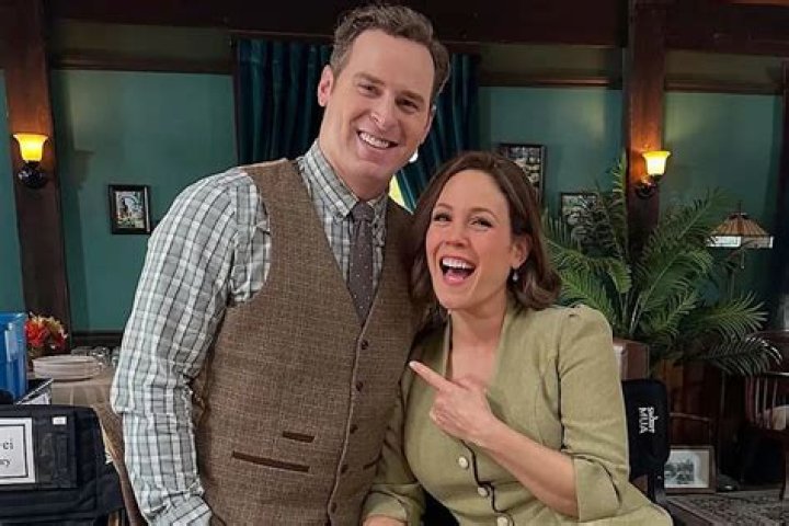 What kind of cancer does Erin Krakow have?