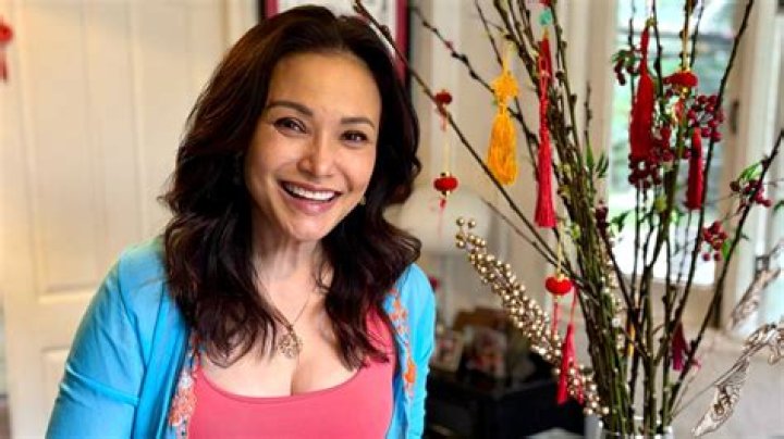 Where Has Glenda Lewis Been? Celebrity
