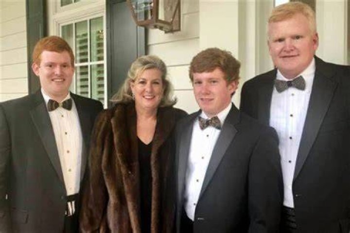 Who Are Alex Murdaugh Parents? Randolph Murdaugh III And Elizabeth