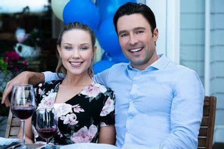 Who is a Canadian actor Carlo Marks married to? ·