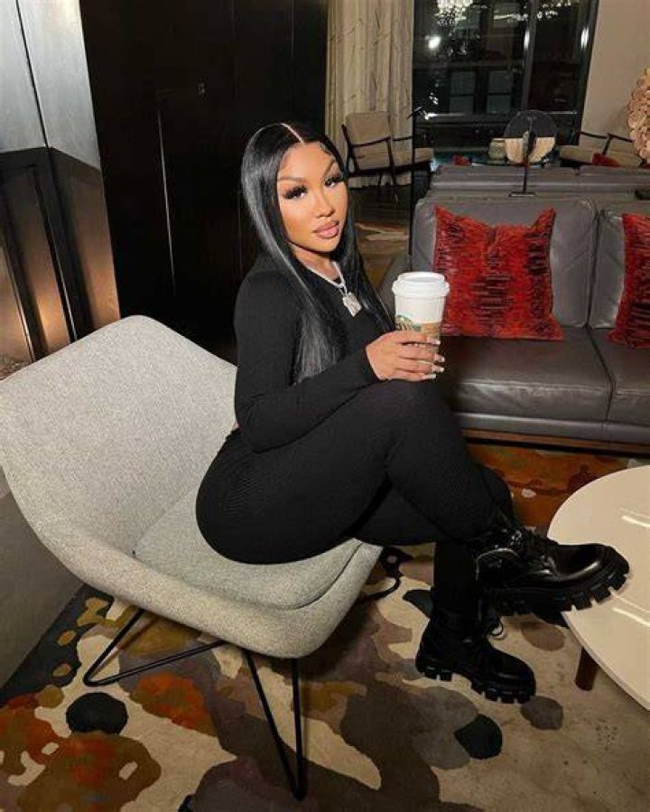 Who Is Ariana Fletcher? Age, Family, Parents, Ethnicity, Real Name, Net
