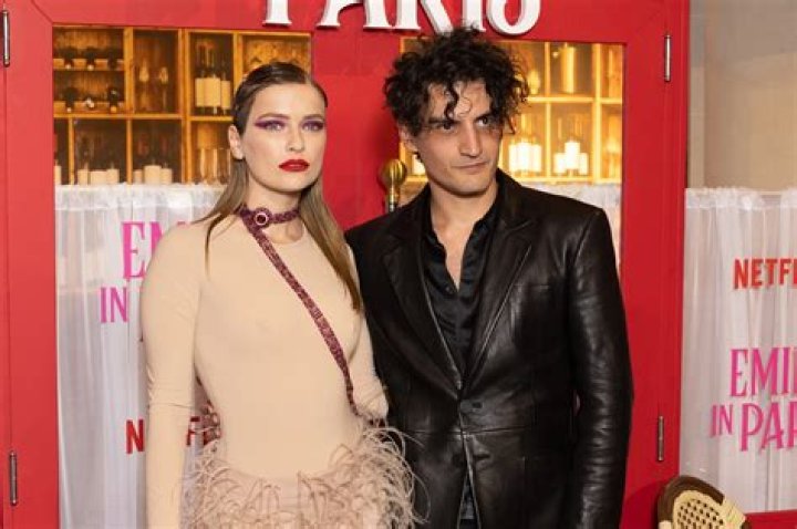 Who is Camille Paglia dating? Camille Paglia boyfriend, husband
