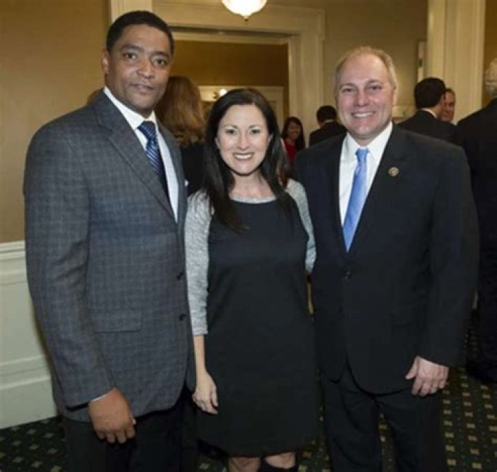 Who is Cedric Richmond? Biden Adviser Leaving White House, Age, Wife