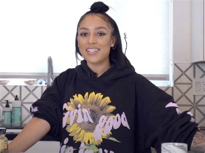 Who is Joie Chavis? Age, Height, Boyfriend, Measurements, Wiki