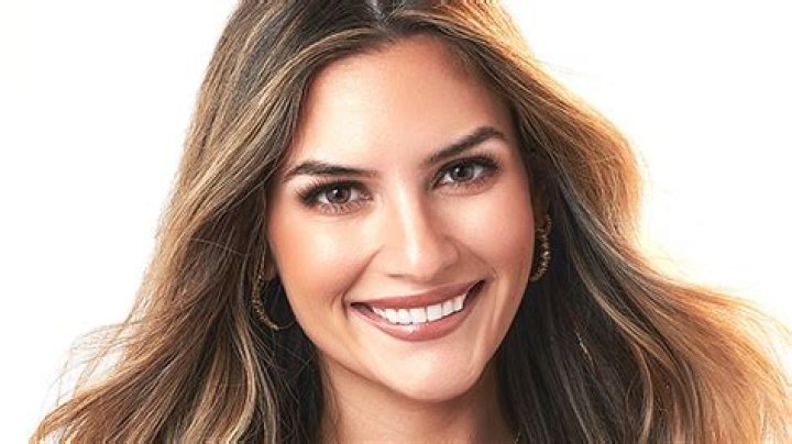 Who Is Kat Izzo? Facts About ‘The Bachelor’ Contestant Hollywood Life