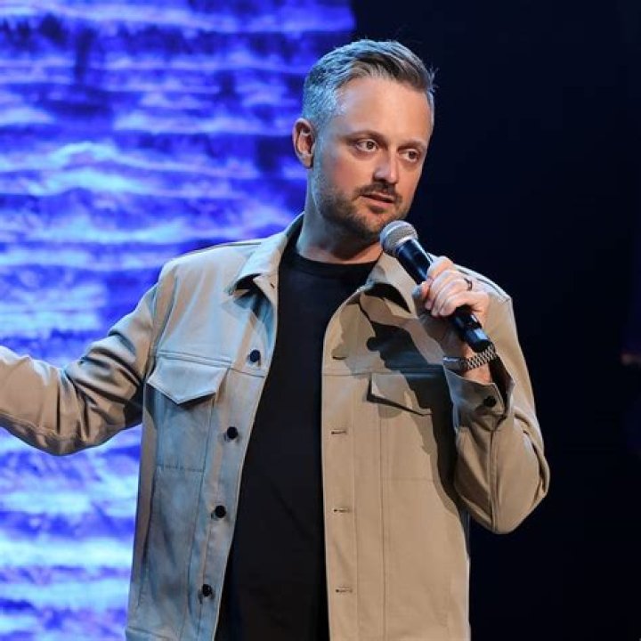 Who Is Nate Bargatze's Wife? His Wedding Details, Girlfriend