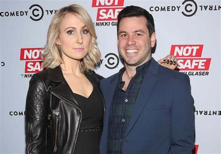 Who is Nikki Glaser’s boyfriend now? The biography of Chris Convy