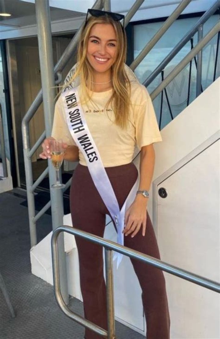 Who is Sienna Weir? Miss Universe Cause Of Death and Wikipedia