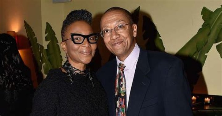 Who is Suzzanne Douglas' daughter? 'The Parent 'Hood' actress died at