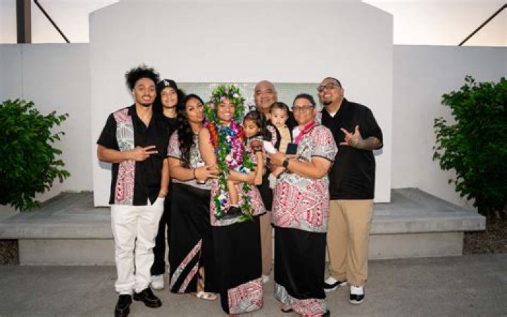 Who is Te Hina Paopao's Parents?
