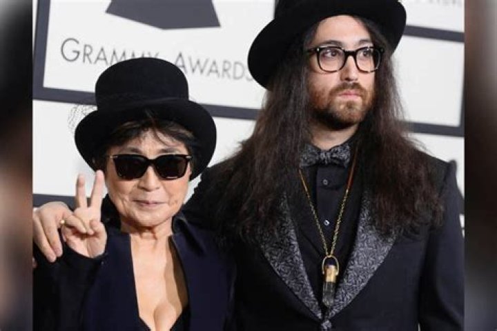 Yoko Ono hands business interests to son Sean Lennon report