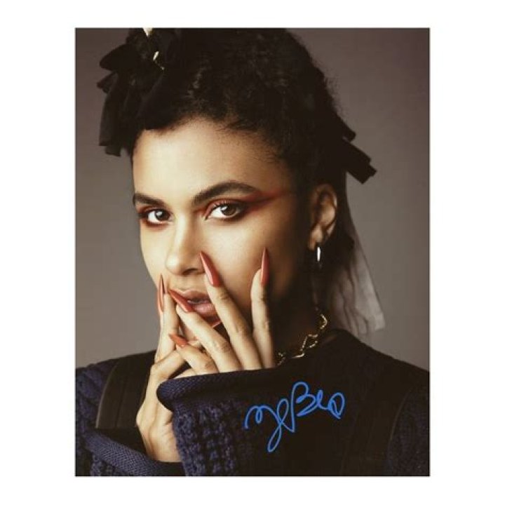 Zazie Beetz Autograph signed photographs