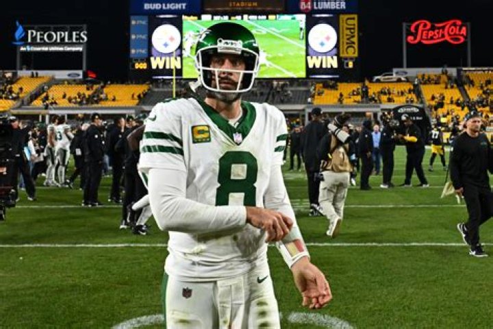 ZingBlog | Details To Know About Aaron Beverly